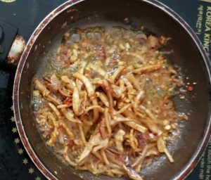 Chiên mực với bơ